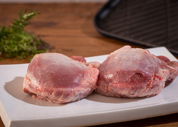 [Per Encàrrec] 2 GALTES DE PORC dpagès ECO (paquet d'aprox. 650-700 g - preu per paquet)